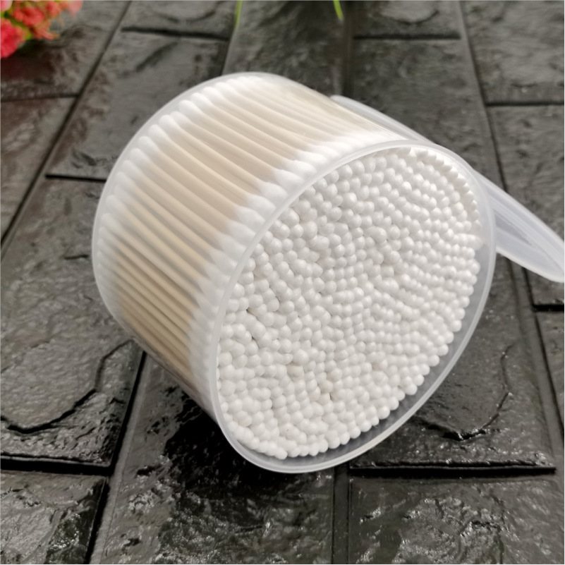 Disposable Double-Head Cotton Swabs 500 Boxed Wooden Sticks Cotton Makeup Remover Ears Picking Ears Adult Household Wholesale Application Scenario