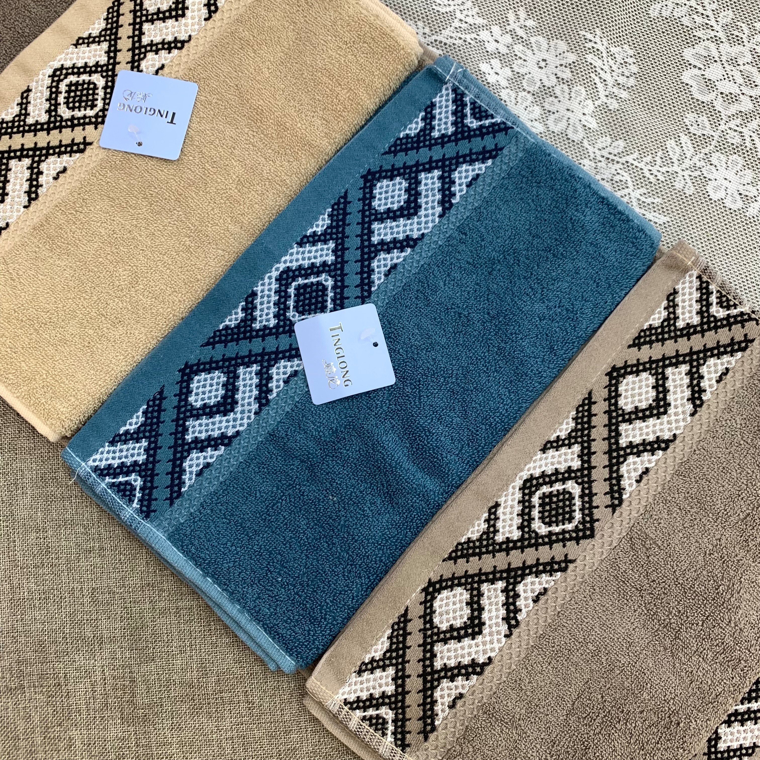 Tinglong dark-colored woven flower towel, pure cotton face towel pic 3