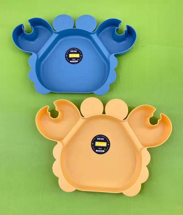 210425 Crab fruit bowl full figure
