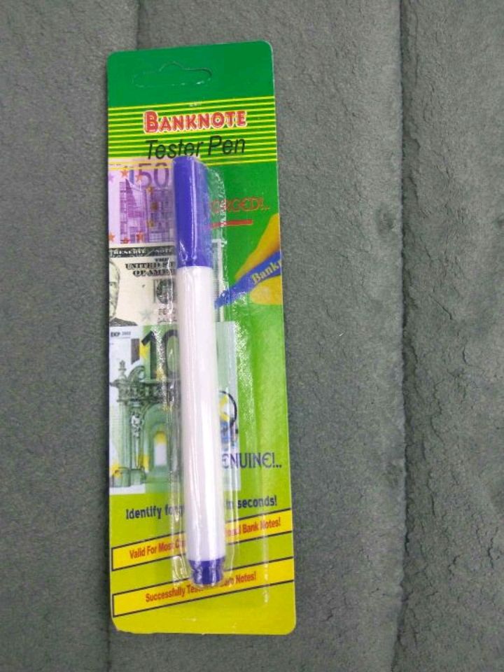 Mini currency detector, currency detector pen, magic currency detector pen, currency detector, ultraviolet light identification lamp, currency counting machine, currency counting machine details Picture
