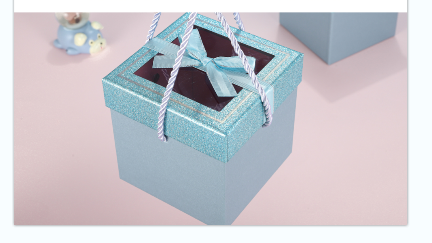 Wena Hollow Square Candy Box Gift Box Gift Box With Hand Gift Box Application Scenario