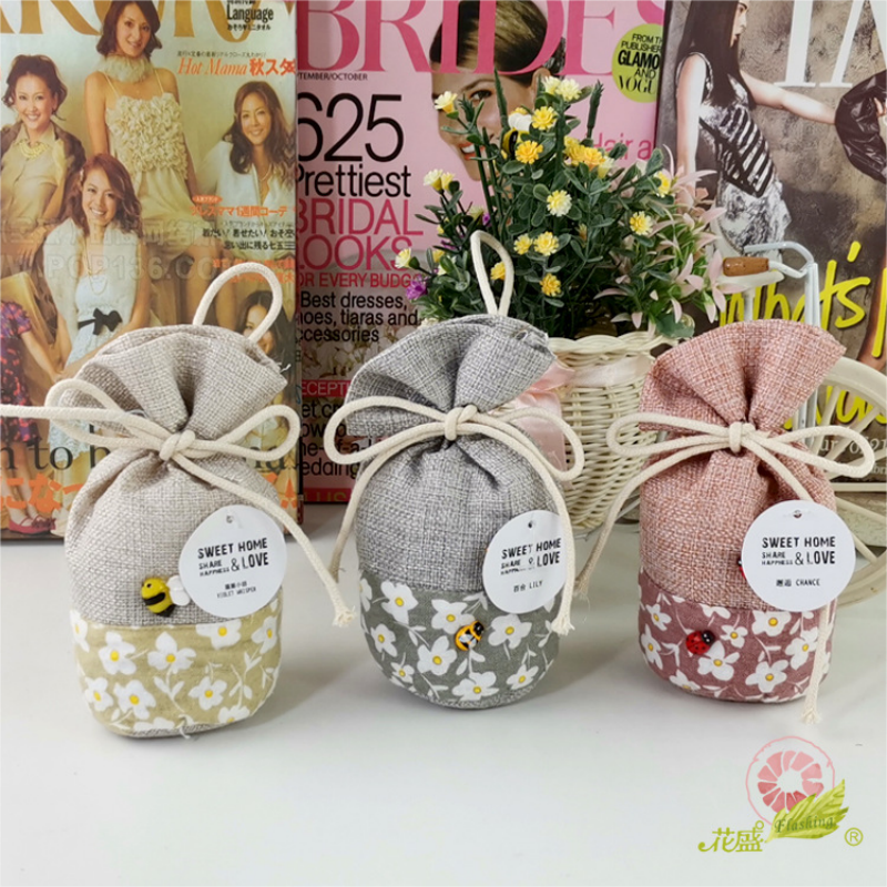 Leisurely small set sachet thumbnail