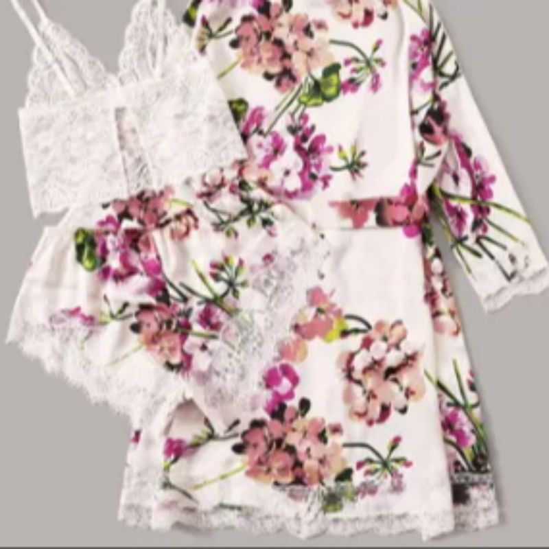 Wholesale of three-piece sexy and romantic lingerie set, colored and printed romantic pajamas Application Scenario