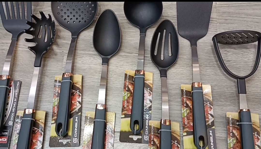 Can set Nylon kitchenware non-stick pan frying shovel soup spoon dense more pasta grab Lo noodle cooking shovel spoon leak shovel utensils thumbnail