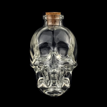 Skull head wine bottle creative decanter wine dispenser glass sea glass sealed storage of wine self - brewing wine bottle wine