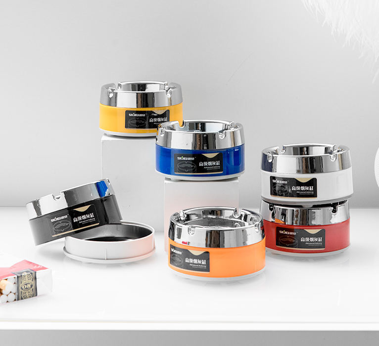 Color rotating ashtray with lid creative home hotel KTV can be fixed logo utility model thumbnail