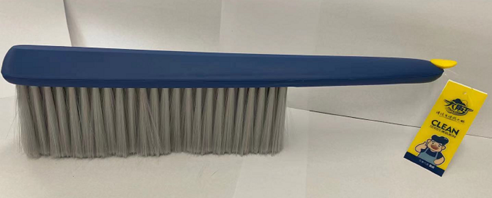 Roc dust brush 828