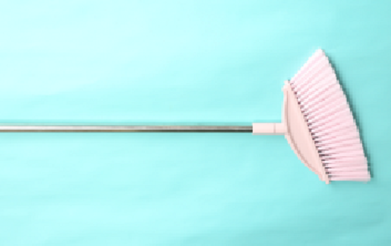 Top-of-the-line broomstick 691