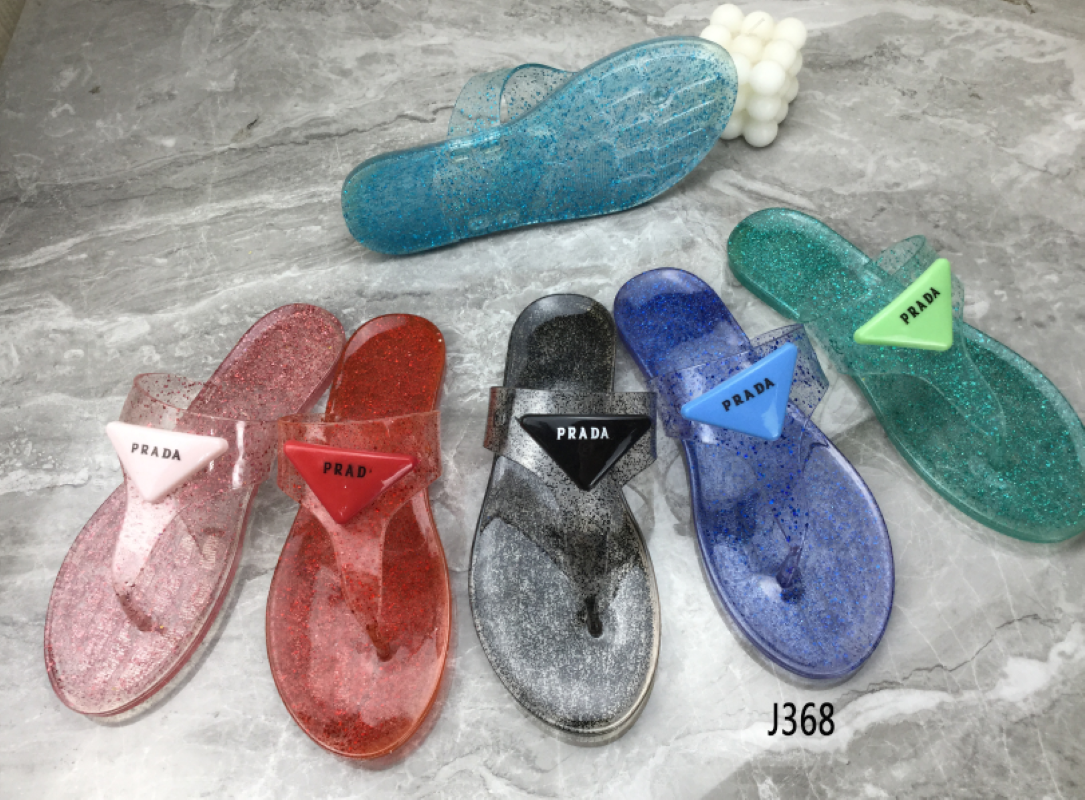Ladies summer flip-flops PVC flat bottom export to Europe and the United States cross-border jelly flip-flops Crystal flip-flops flip-flops thumbnail