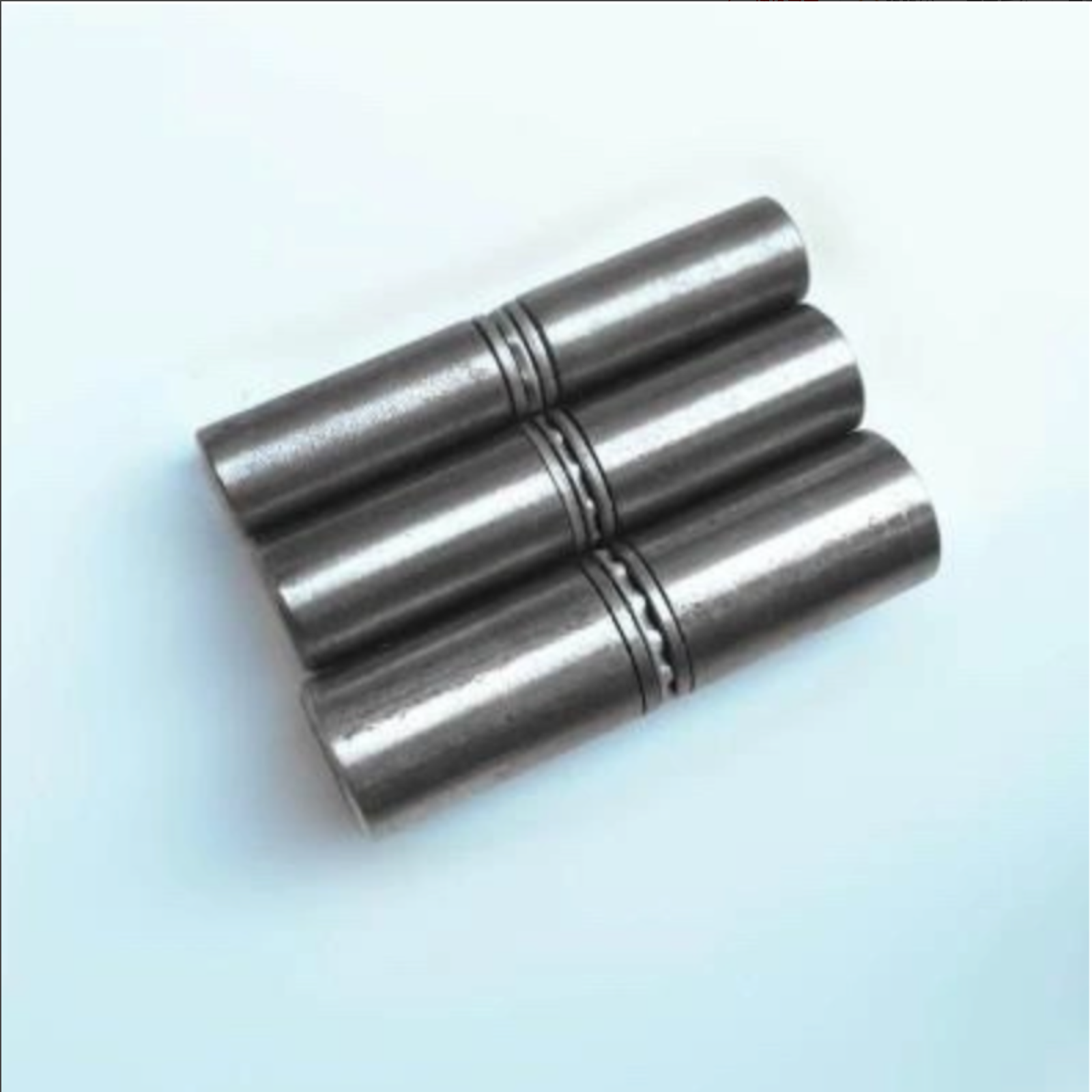 Solid iron door door shaft thick door hinge welded door shaft cylinder hinge with bearing cylinder door shaft iron hinge