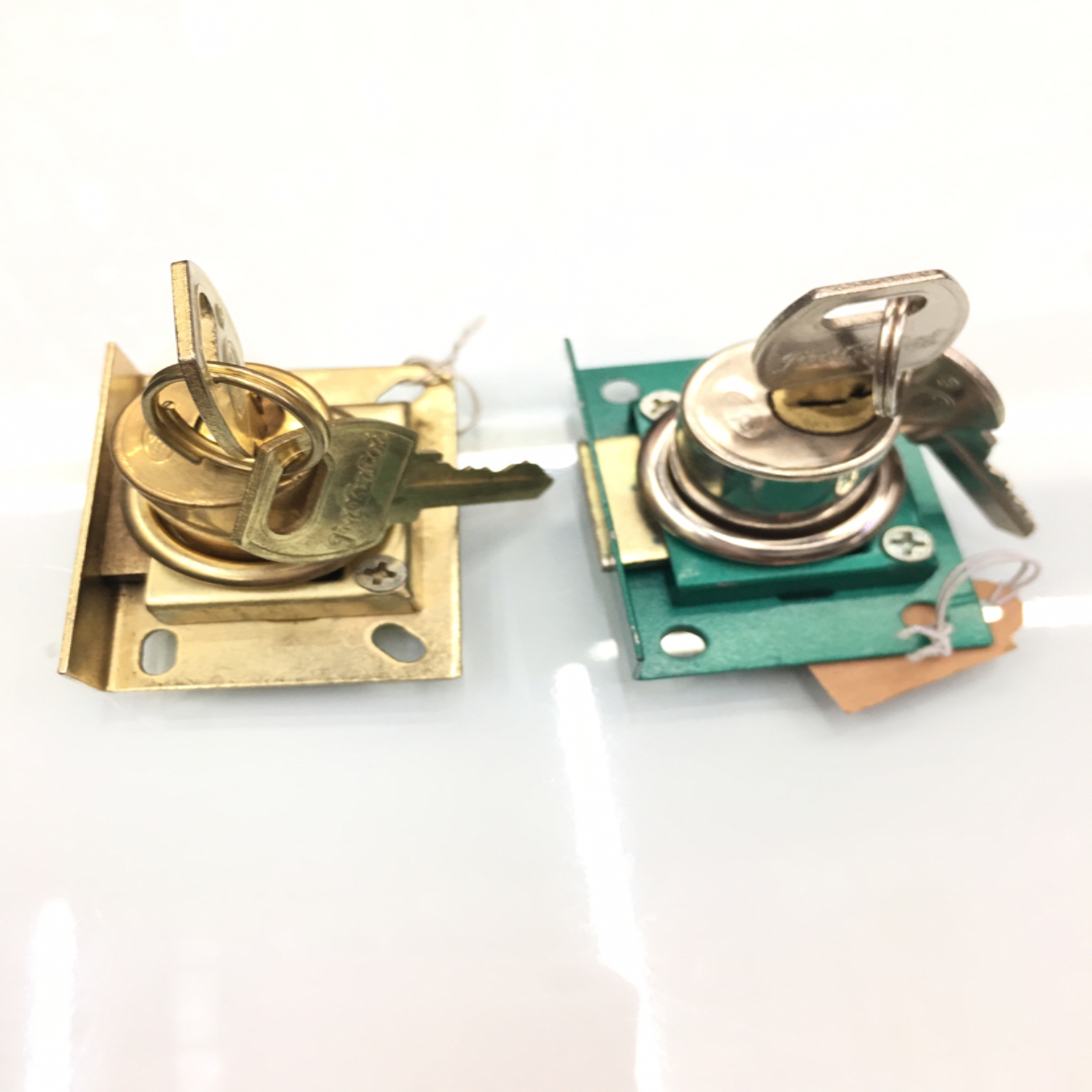 Manufacturers direct sales of a variety of specifications, a variety of models and sizes of drawer locks 138-22 drawer locks