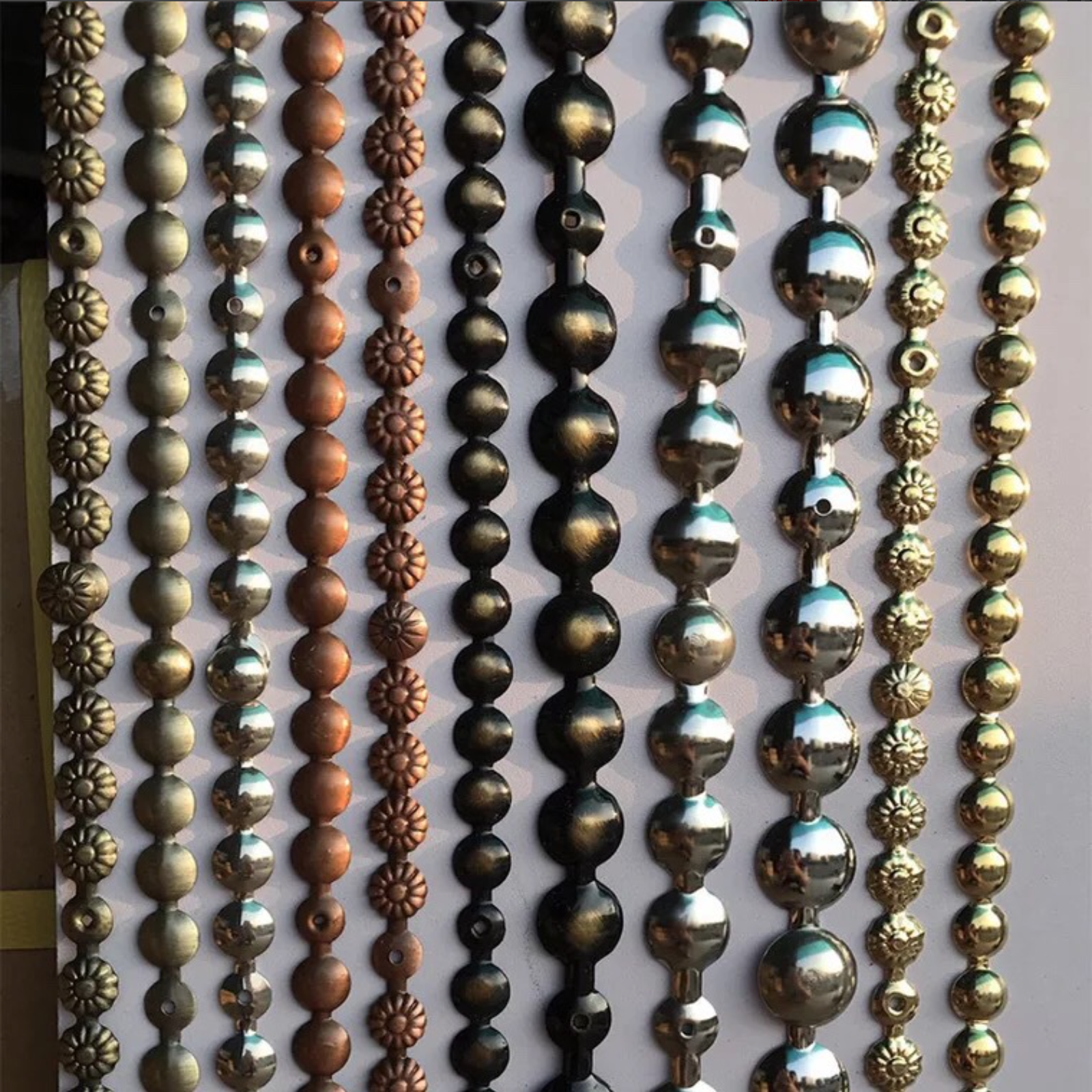 Strength manufacturers direct sales bubble nail strip furniture sofa hardware accessories