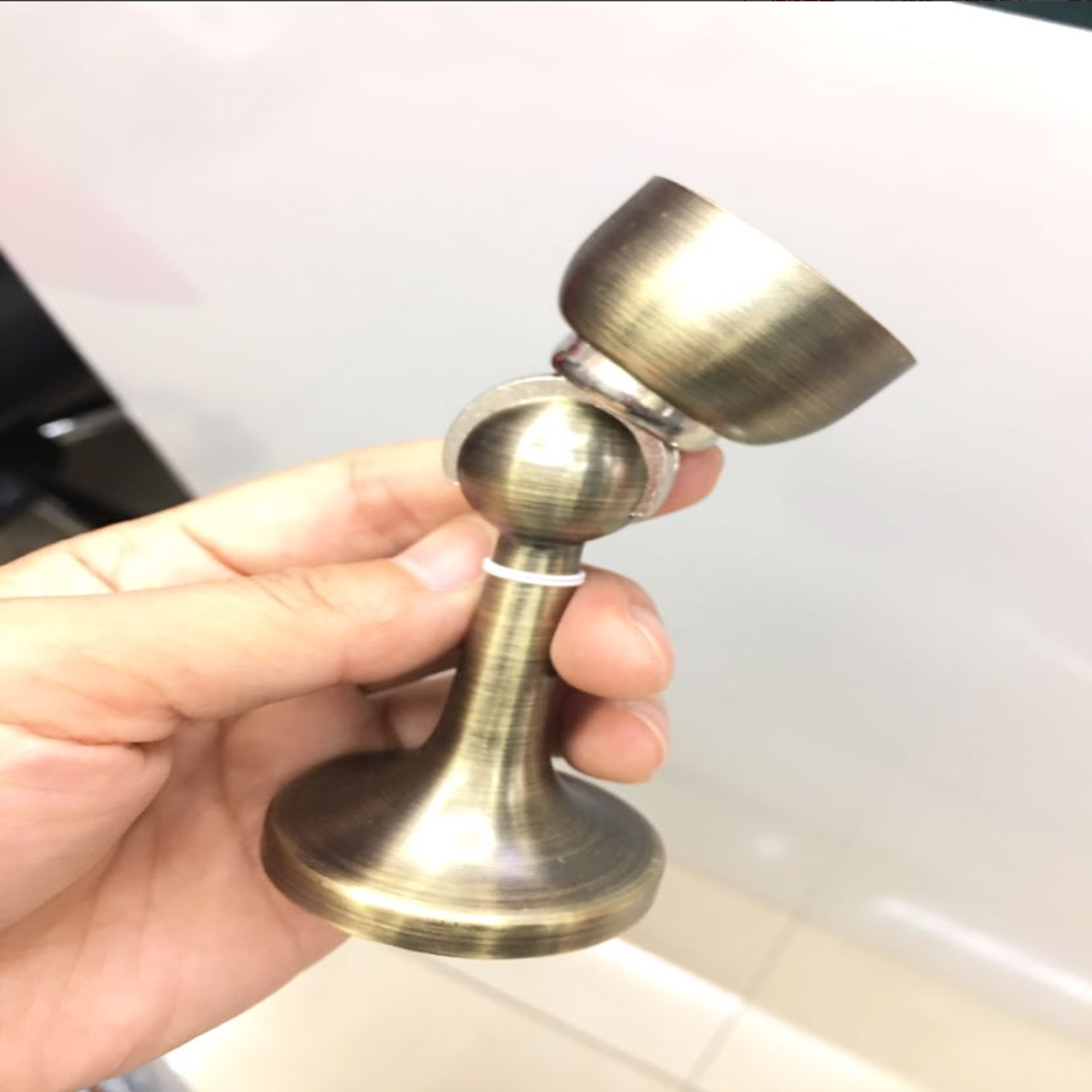 High magnetic zinc alloy door suction door touch door magnetic factory direct sales