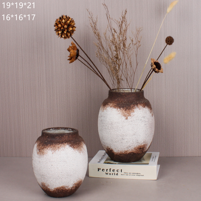 New retro aged ceramic vases, table flower vases, simple and modern home decoration ornaments and handicrafts details Picture