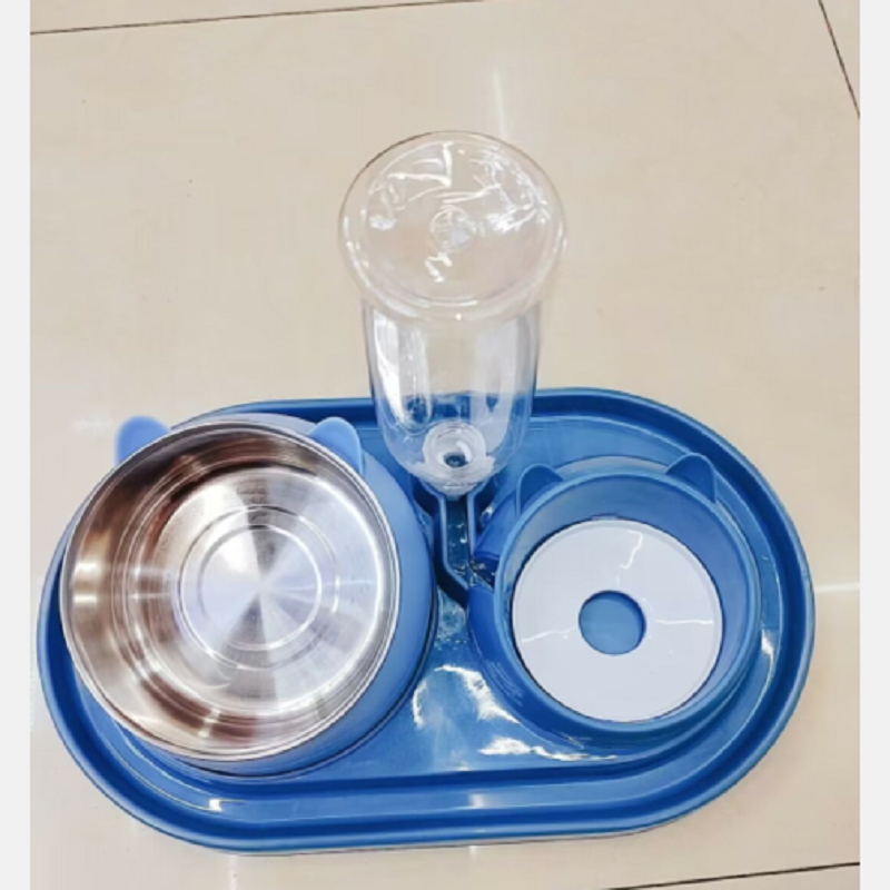 Pet feeder Cat drinking and feeding basin full figure