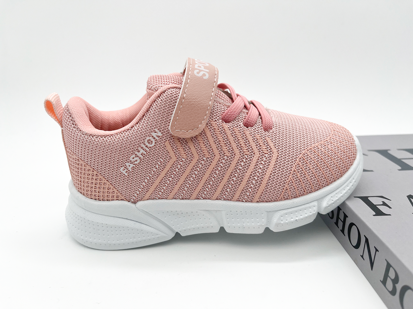 43361 (foreign trade custom) 2023 new foreign trade children's shoes low price R011