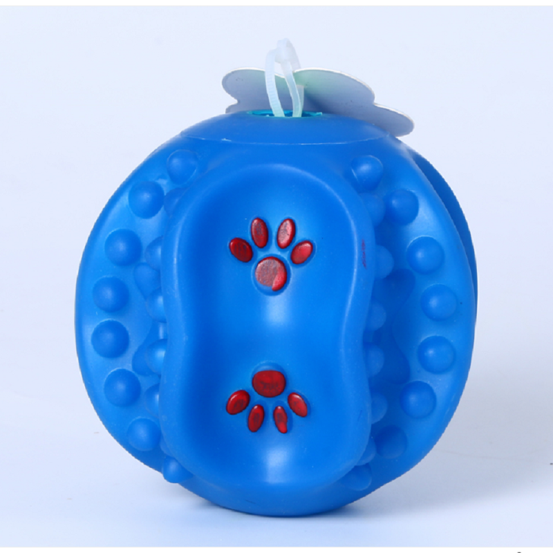 New pet toy food leak ball, curved spherical, making strange noises, food leak ball, colorful dog teething dog toy Application Scenario