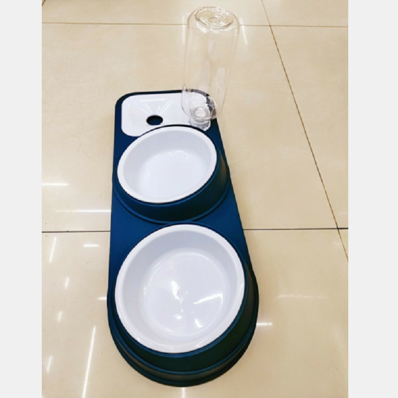 厂家直销宠物喂食碗 双碗护颈饮水喂食两用盆 （2个PP碗+水瓶+彩盒）详情1