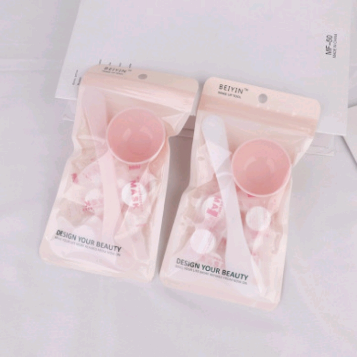 Facial moisturizing Mask paper Disposable portable compressed mask granule + mask stick + small bowl"