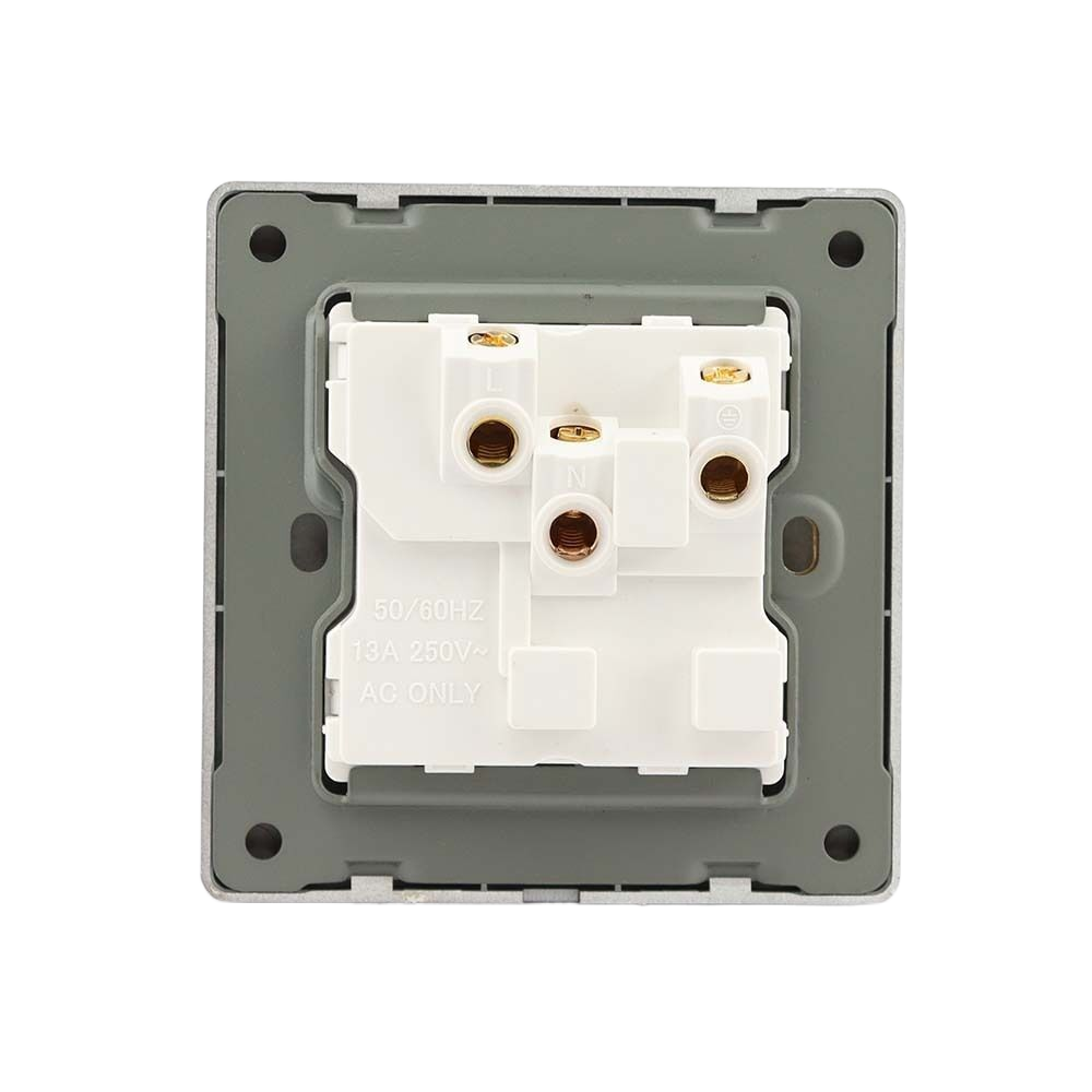 The latest product in 2023 features a British-style one-hole three-hole design with a display light, a simple solid-color panel, a comfortable arc-shaped corner design, safety and durability, and a thickened copper sheet wall switch Specification image