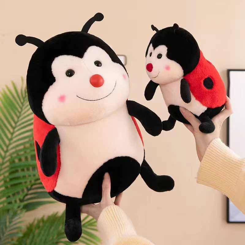 Wholesale of 8-inch ladybug plush toys, claw machine figurines and cute dolls Item Picture