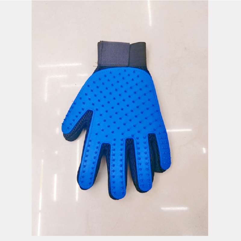 Pet cleaning and grooming gloves Pet bath and massage gloves