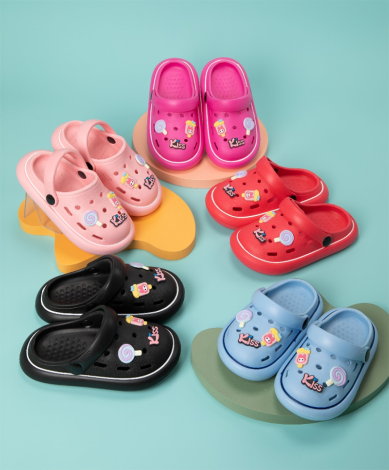 New summer crocs for foreign trade, children's soft-soled casual flip-flops, girls' beach shoes Specification image