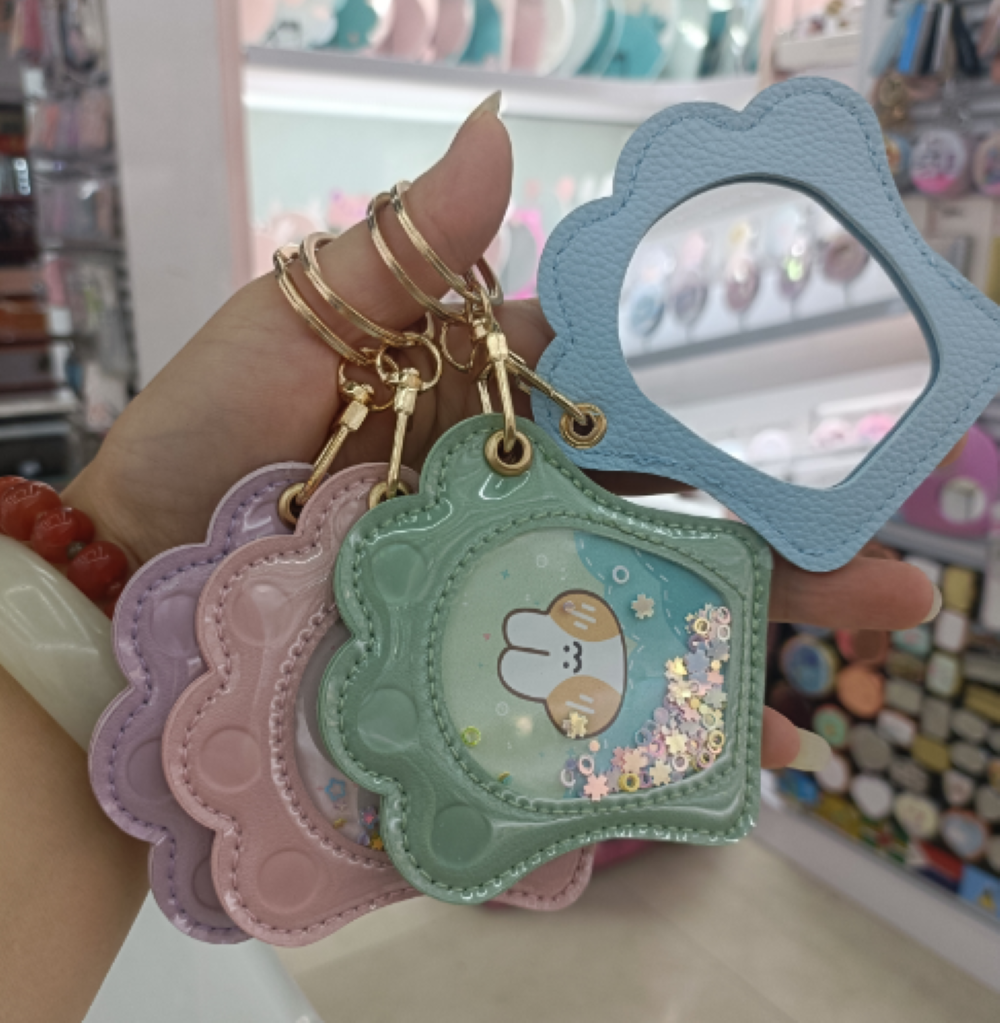 化妆镜白底实物图