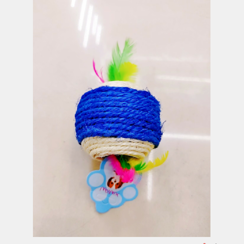 Direct sales from the manufacturer of pet toys, cat toys, sisal two-hole balls, cat toys, funny cat toys, claw grinding toys, and interactive cat toys Application Scenario