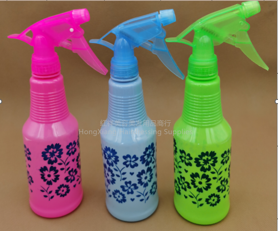 Hairdressing sprayer plastic bottle Hand button sprayer Plastic nozzle Garden watering flowers home cleaning spray bottle 480ML