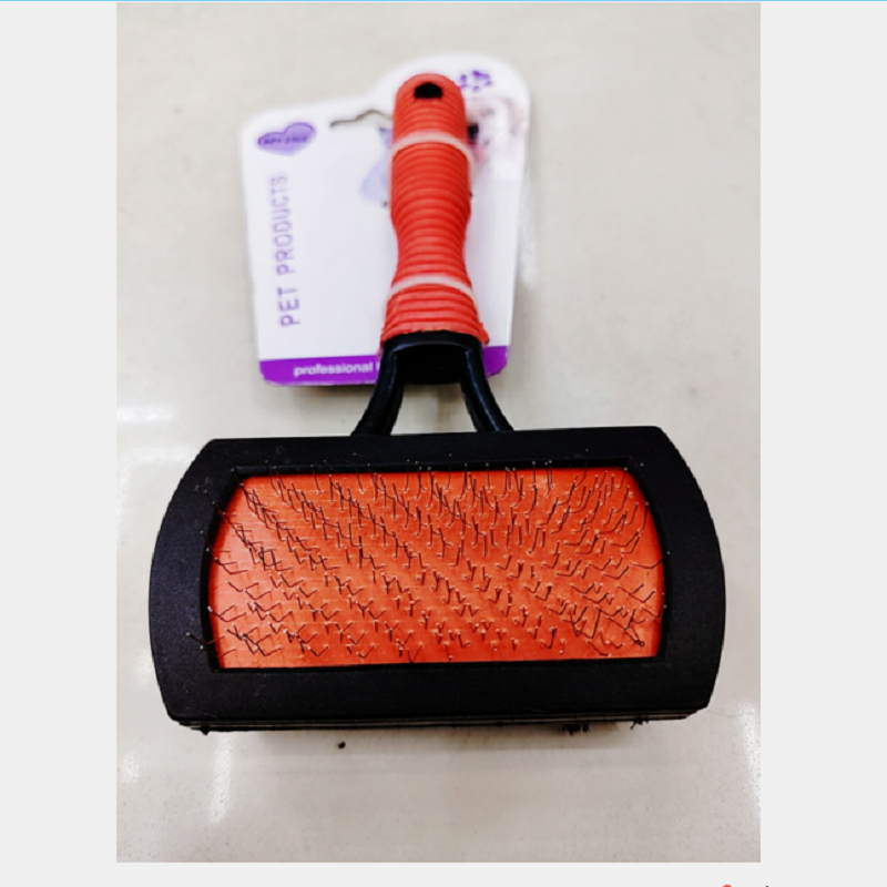 Pet steel needle double-sided comb, cat and dog bathing brush, hair comb, pet grooming and cleaning tools Application Scenario