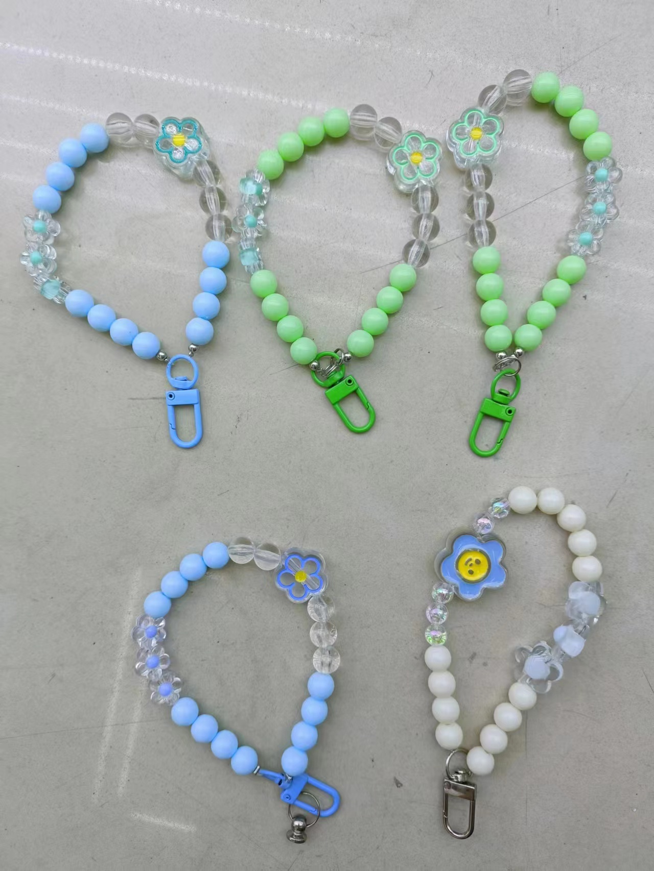اللؤلؤة، الخيوط، السلاسل، الهواتف الخلوية، الحبال Item Picture