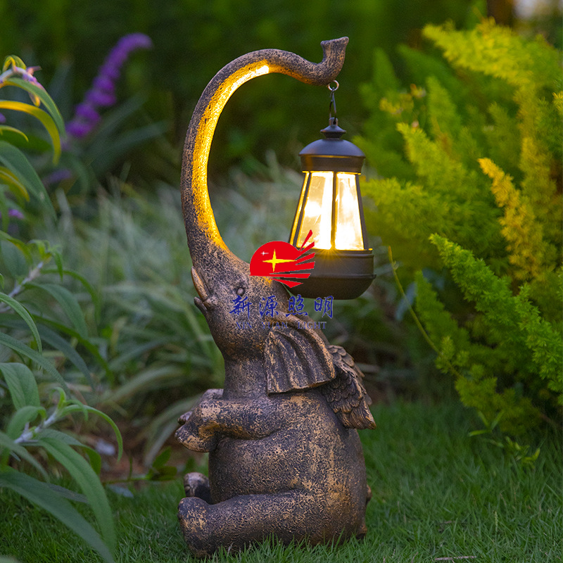 Outdoor solar lamps, garden elephant ornaments, animal resin handicrafts, decorative villa landscape courtyard lamps Item Picture