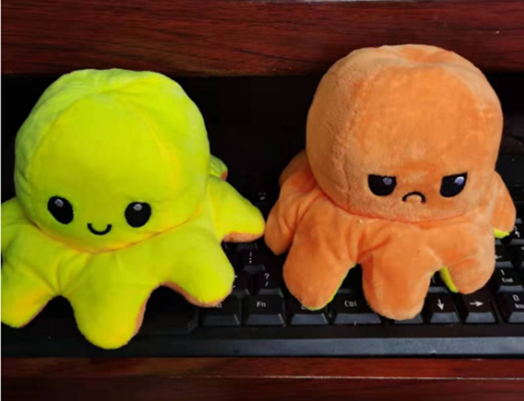 Doble cara pulpo peluche rosa aqua verde lindo sensual inquieto desestrés peluche animal Application Scenario