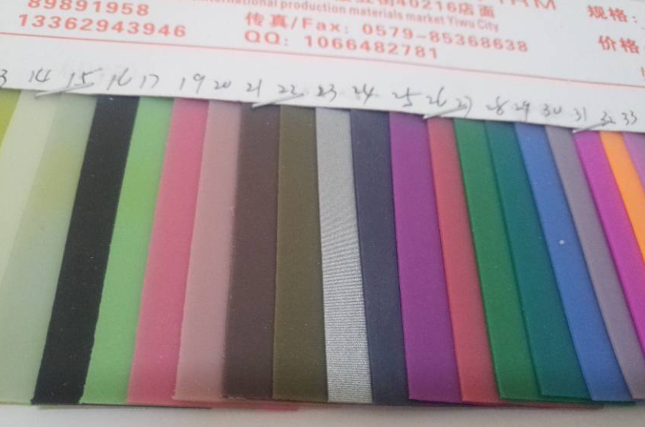 镭射1009大量现货高中低档皮革面料厂家直销热销新款7PU皮革01