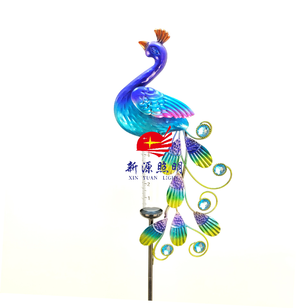 Solar-powered ironwork peacock rain gauge ground plug light Peacock rain gauge solar light ironwork rain gauge ground plug light Application Scenario