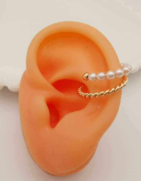 Ear clip 19 thumbnail