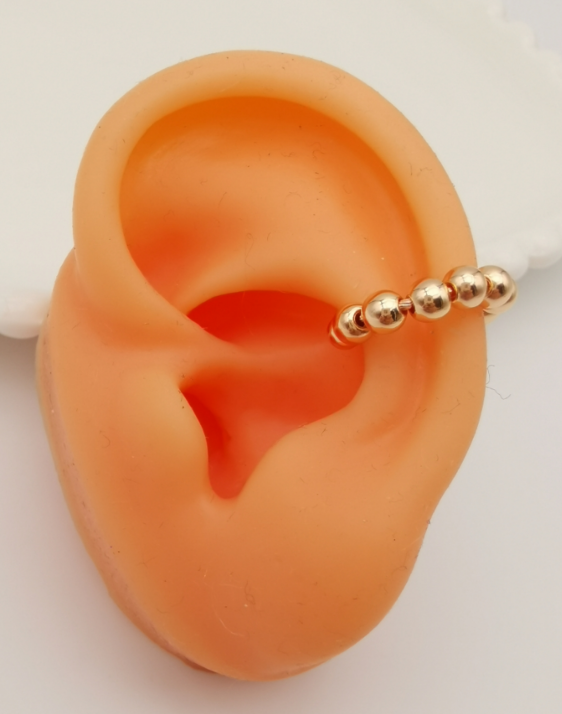 Ear clip 18