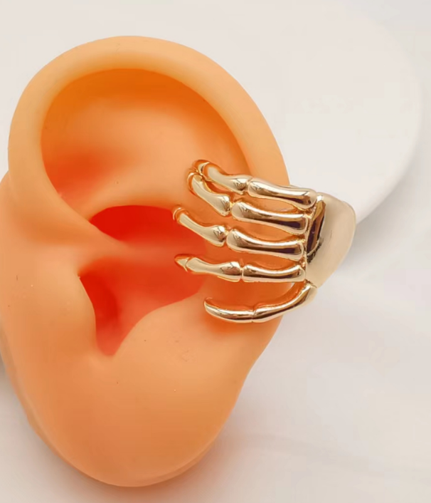 Ear clip 37 thumbnail
