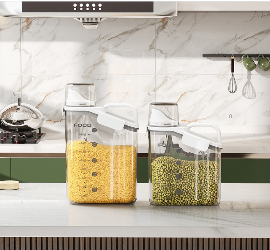 Plastic transparent sealed jars, Japanese-style portable rice storage buckets, moisture-proof household kitchen five-grain jars with measuring cups, wholesale of miscellaneous grain jars Item Picture