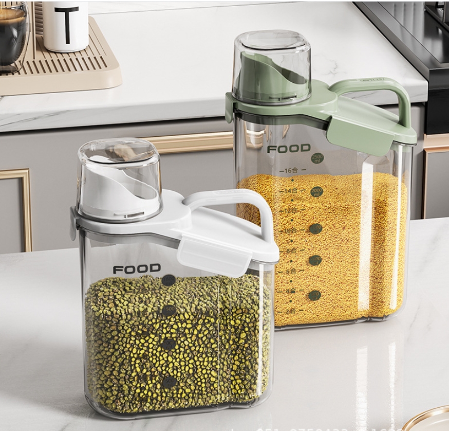 Plastic transparent sealed jars, Japanese-style portable rice storage buckets, moisture-proof household kitchen five-grain jars with measuring cups, wholesale of miscellaneous grain jars Specification image