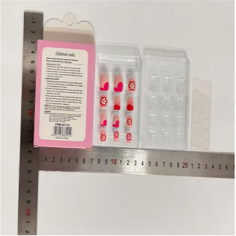 Xindu Culture Group glory produced XDXX-0004 children's jewelry nail wear nail plate wholesale the whole light and light all stick trapezoid seamless nail plate free of cutting transparent frosted nail plate Application Scenario