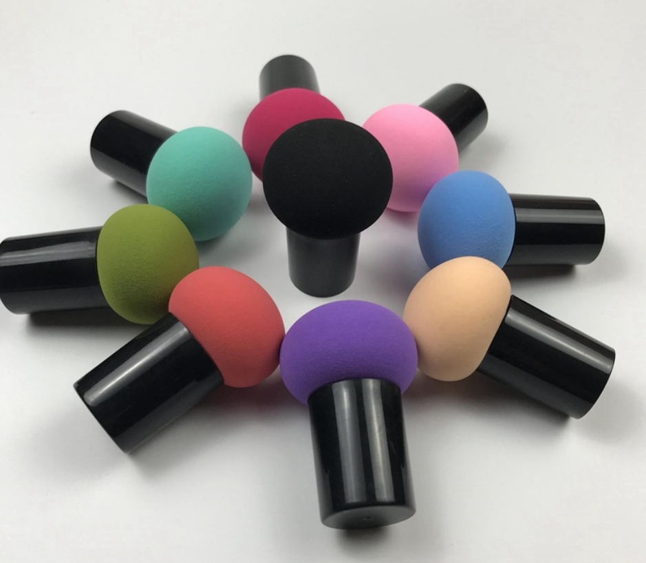 Wholesale mushroom powder puff with handle, makeup sponge foundation, mushroom head seal powder puff, beauty egg makeup tools Specification image