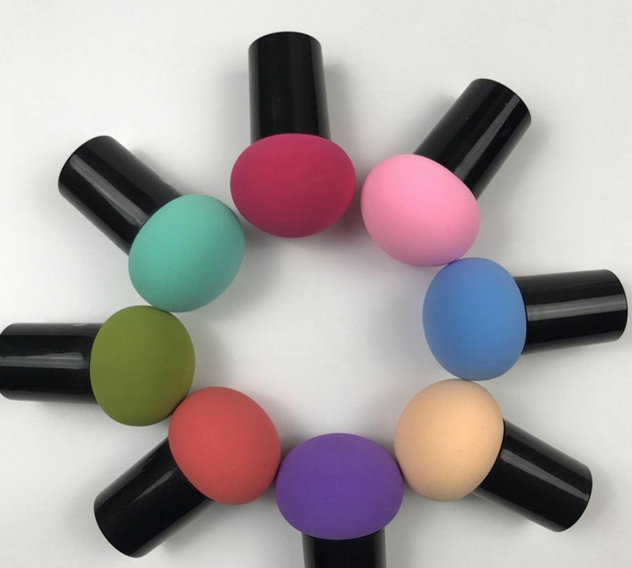 Wholesale mushroom powder puff with handle, makeup sponge foundation, mushroom head seal powder puff, beauty egg makeup tools