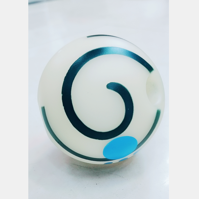 Pet toy ball: Dog teething, interactive, biting, boring, glow-in-the-dark, sound-emitting ball toy Specification drawing