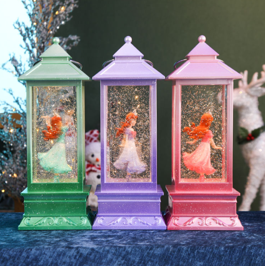Winnie Little Princess Rotating Wind Lantern Music Box, Snowflake Crystal Ball Music Box, children's gift-giving scene decoration Specification image