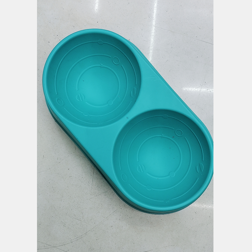 宠物/宠物用品/智能宠物/狗狗水瓶/宠物喝水杯产品图