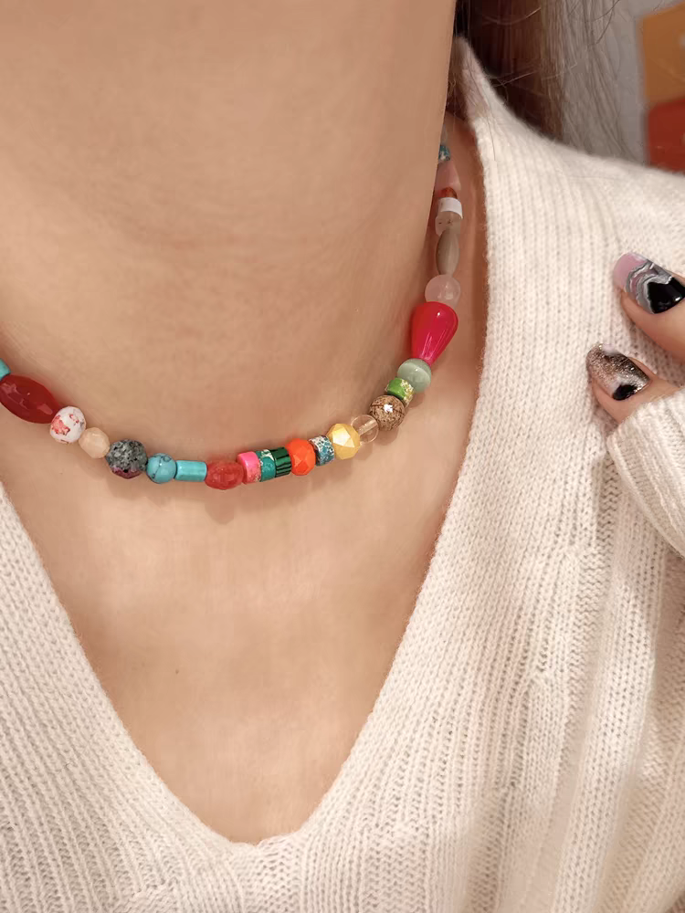 Charmena/jumpsugar original hecho a mano colección de curación piedras naturales coloreadas cuentas checas antiguas collar de cuentas vintage detail 3