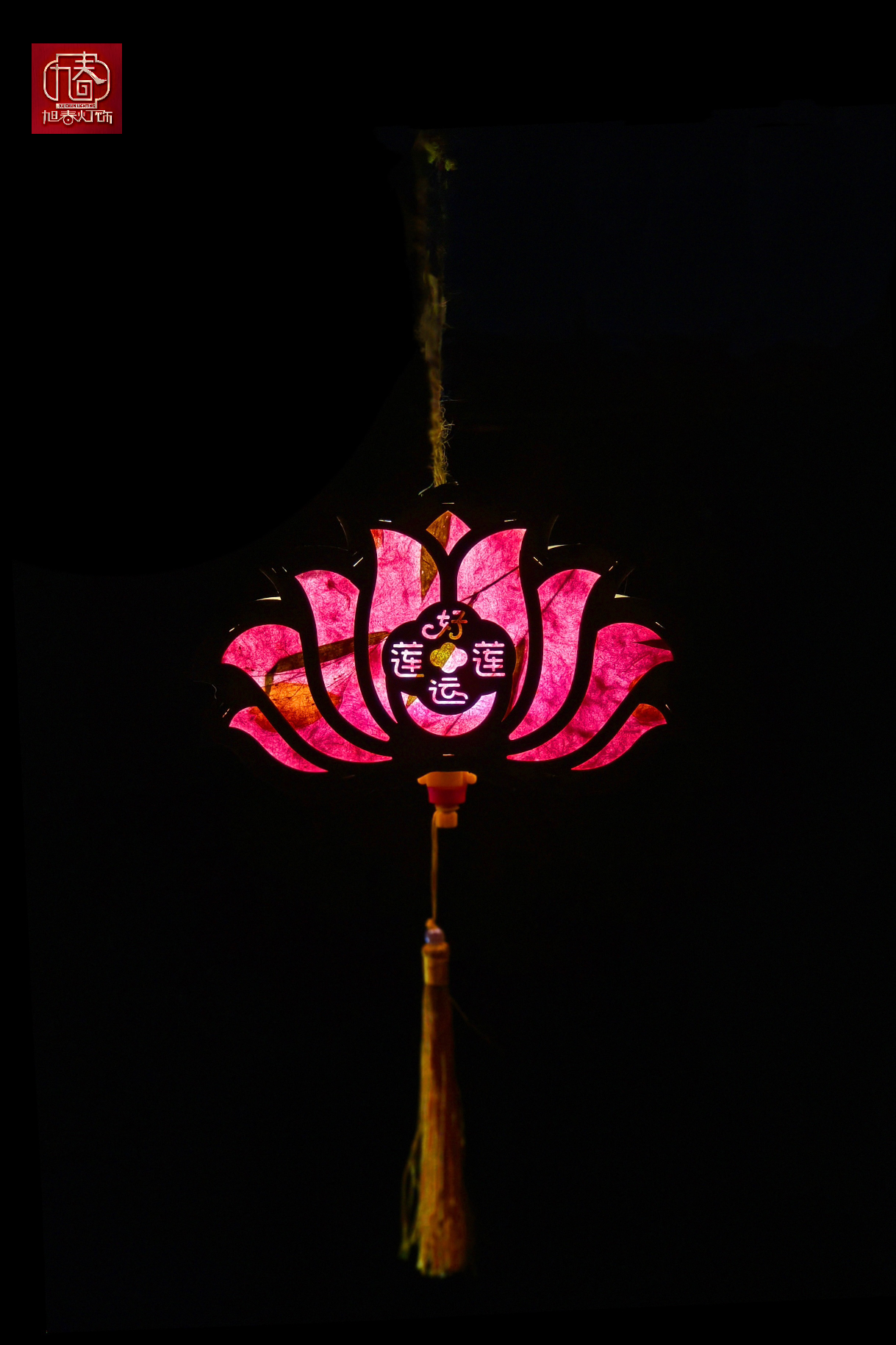 Wooden handcrafted electronic lanterns, Mid-Autumn and National Day lanterns, Lantern Festival hand-held classical lanterns Application Scenario