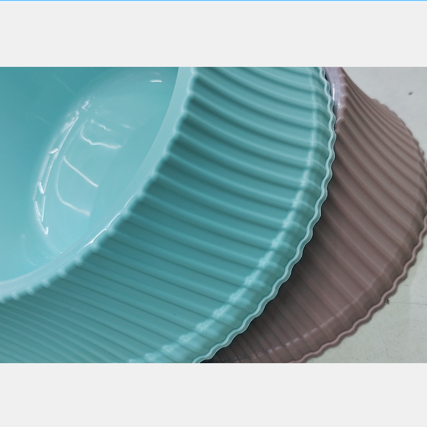 Pet supplies: Vertical pattern pet double bowl, dog bowl, dog food bowl, cat bowl, cat food bowl Application Scenario